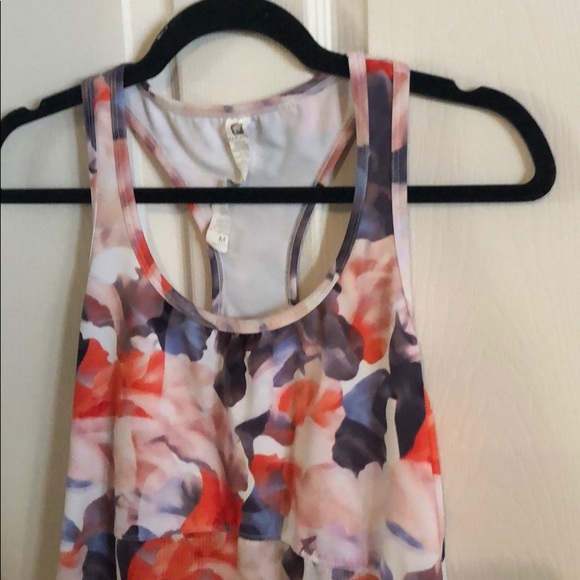 Fabletics tank - Picture 2 of 3